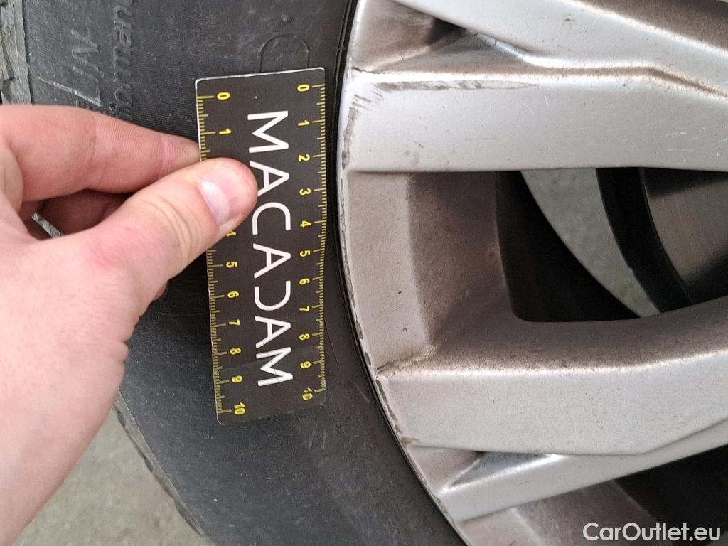  Volkswagen  Tiguan VOLKSWAGEN  5p SUV 2.0 TDI 150 BVM6 Confortline Business #29