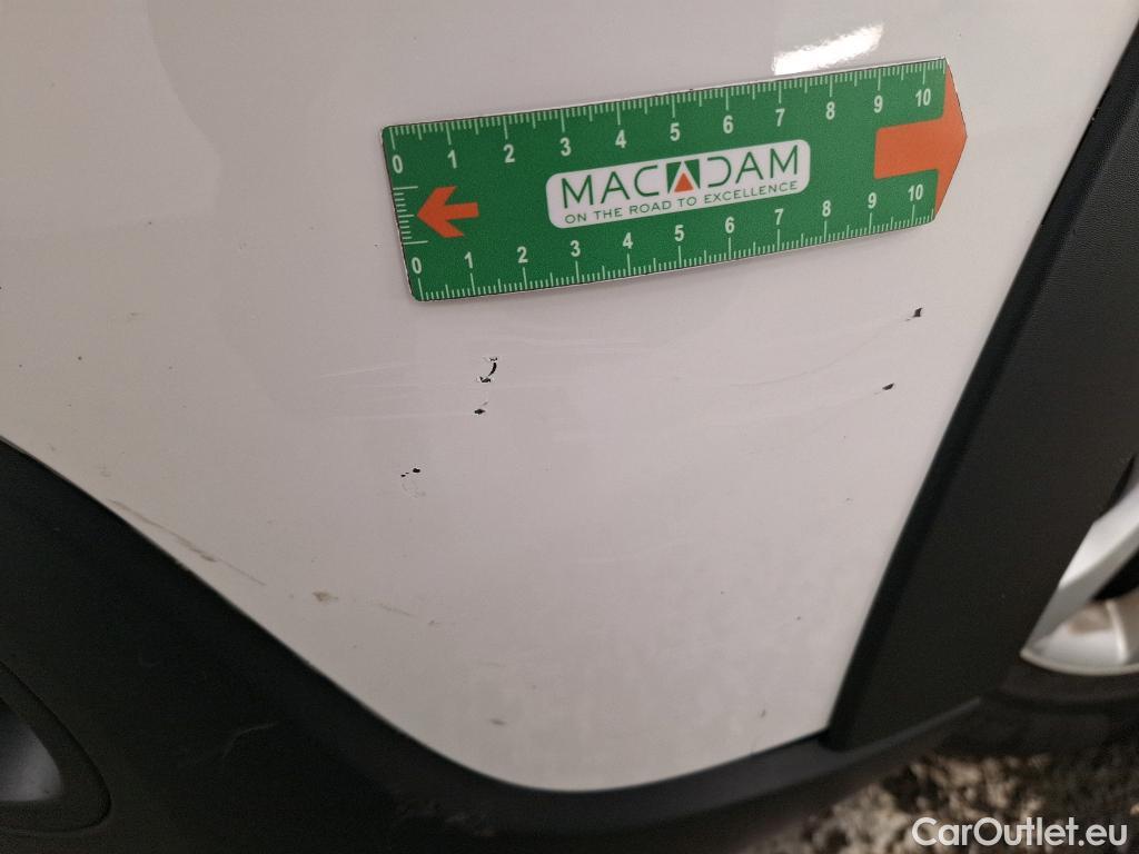  Citroen  C3 CITROEN  Société VU 5p Berline BlueHDi 100  BVM Feel #15