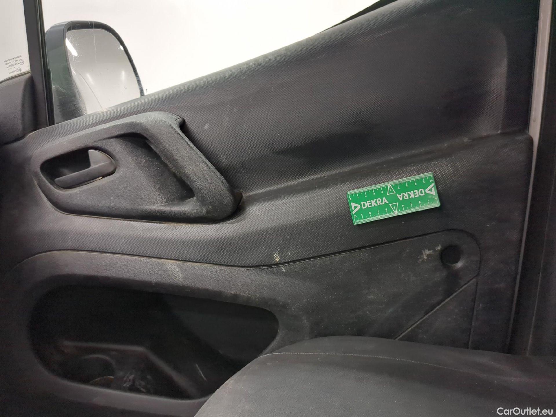  Citroen  Berlingo  Fourgon Club L1 (Court) 1.6 BlueHDi 100CV BVM5 E6 #4