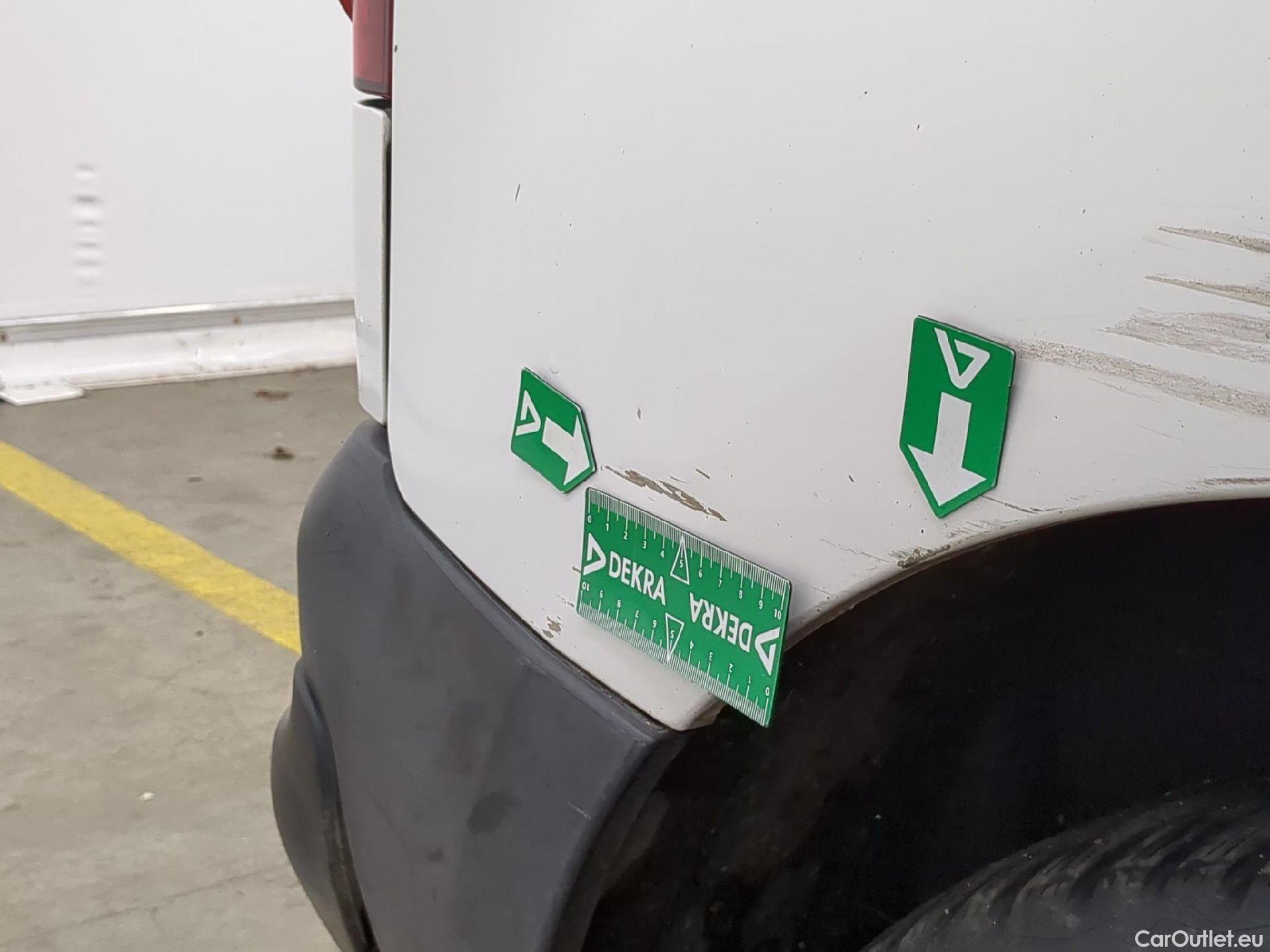  Citroen  Berlingo  Fourgon Club L1 (Court) 1.6 BlueHDi 100CV BVM5 E6 #23