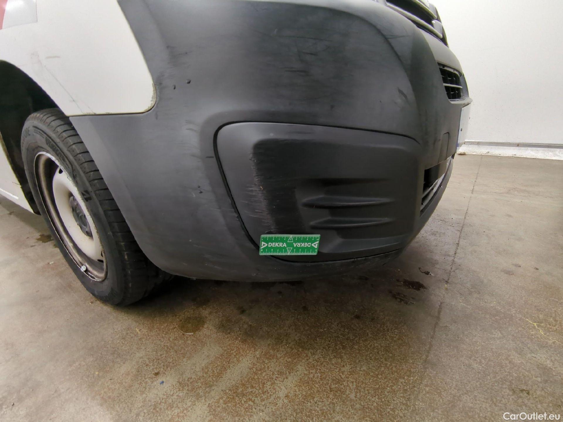  Citroen  Berlingo  Fourgon Club L1 (Court) 1.6 BlueHDi 100CV BVM5 E6 #36