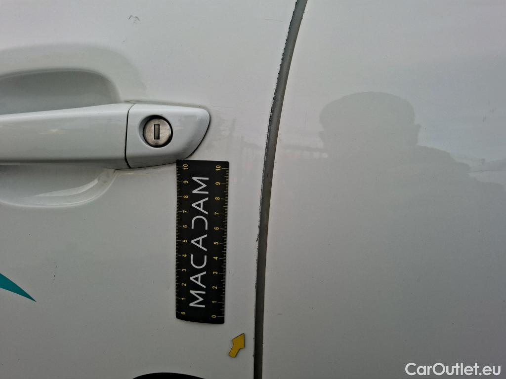  Citroen  C3  Société Feel 1.5 BlueHDI 100CV BVM5 E6dT #2