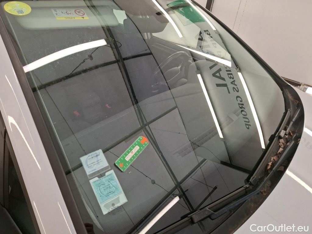  Volkswagen  Golf  VII Berline Confortline Business BMT 1.6 TDI 115CV BVA7 E6 #36