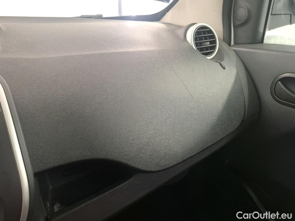  Renault  Kangoo  Express Extra (Série Spéciale) 1.5 dCi 75CV BVM5 E6 #27