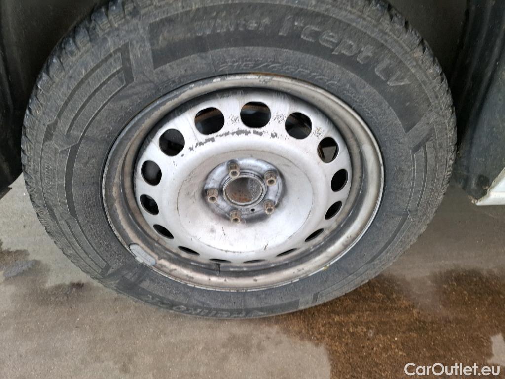  Peugeot  Expert  Fourgon Premium L2 2.0 HDi 120CV BVM6 E6dT #18