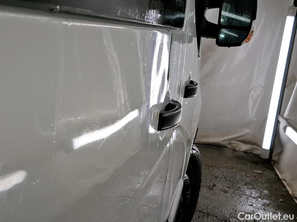  Renault  Master RENAULT  VU 4p Fourgon FG-CF TRAC 3500 L2H2 Energy dCi 125 #5