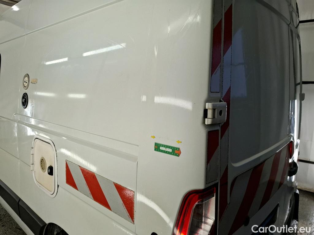  Renault  Master RENAULT  VU 4p Fourgon FG-CF TRAC 3500 L2H2 Energy dCi 125 #24