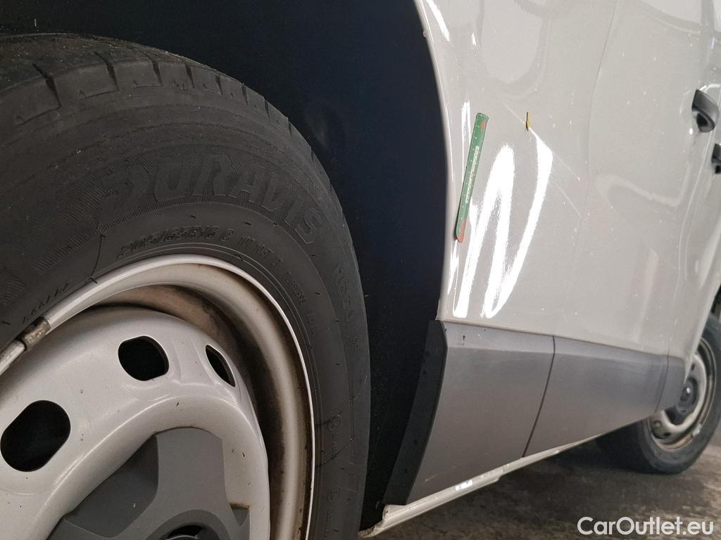  Renault  Trafic  Fourgon L2H1 3T Grand Confort 2.0 dCi 130CV BVM6 E6d #2