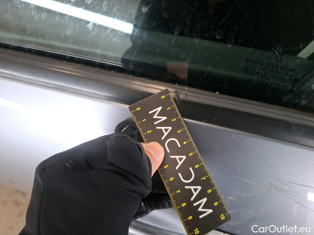  Peugeot  208  Affaire Premium Pack 1.5 HDi 100CV BVM5 E6dT #60