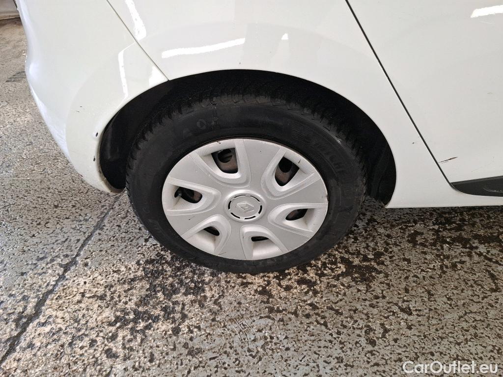  Renault  Clio  IV Air 1.5 dCi 75CV BVM5 E6 #36