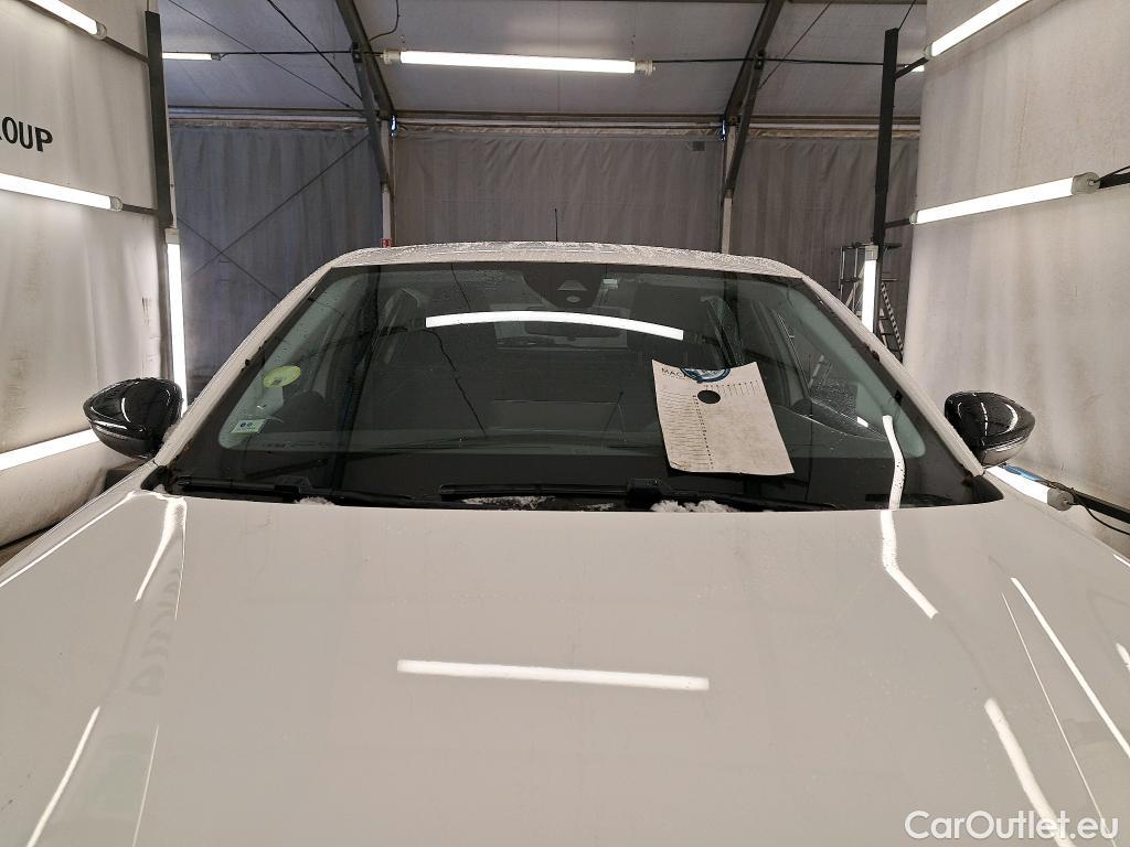  Peugeot  208  Premium 1.5 HDi 100CV BVM6 E6d #42