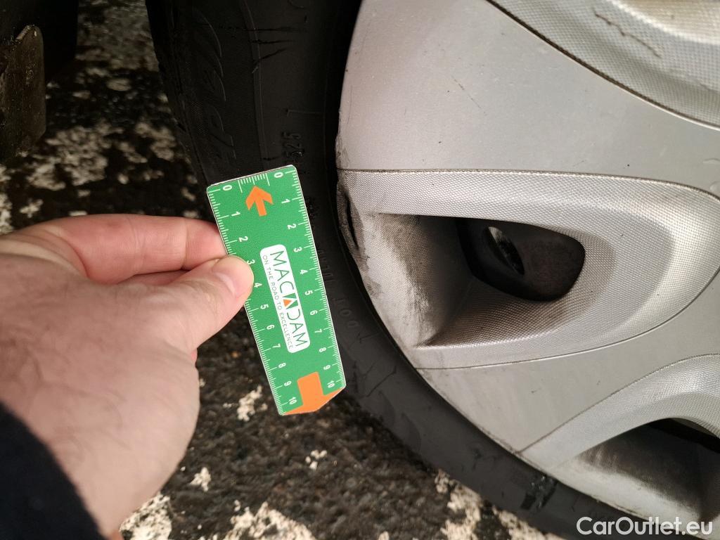  Renault  Clio  IV Air 1.5 dCi 75CV BVM5 E6 #39