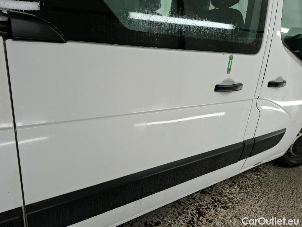  Renault  Master RENAULT  VU 4p Fourgon FG-CF TRAC 3500 L2H2 Energy dCi 125 #4