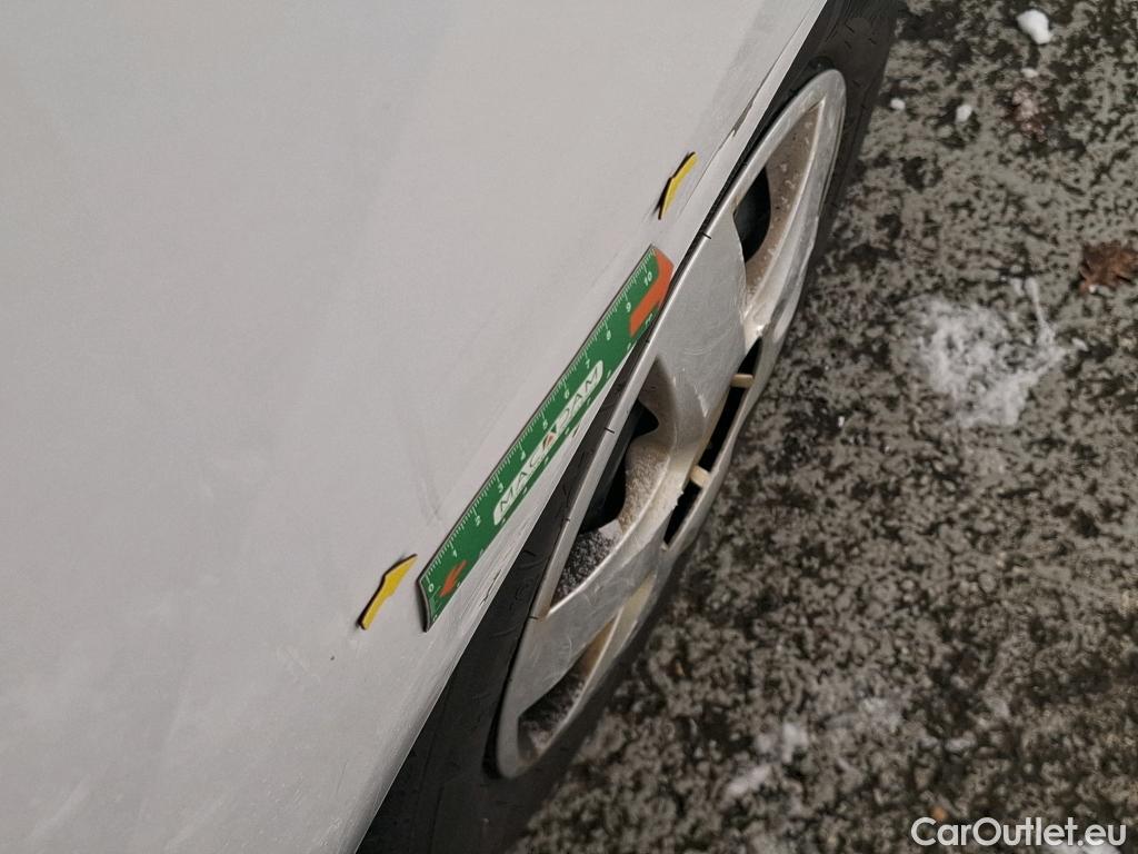  Renault  Kangoo  Express Extra (Série Spéciale) 1.5 dCi 75CV BVM5 E6 #7