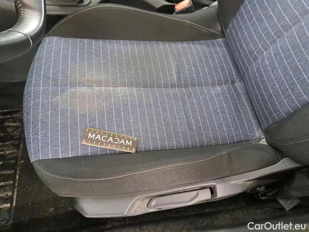  Peugeot  208  Premium 1.5 HDi 100CV BVM6 E6d #44