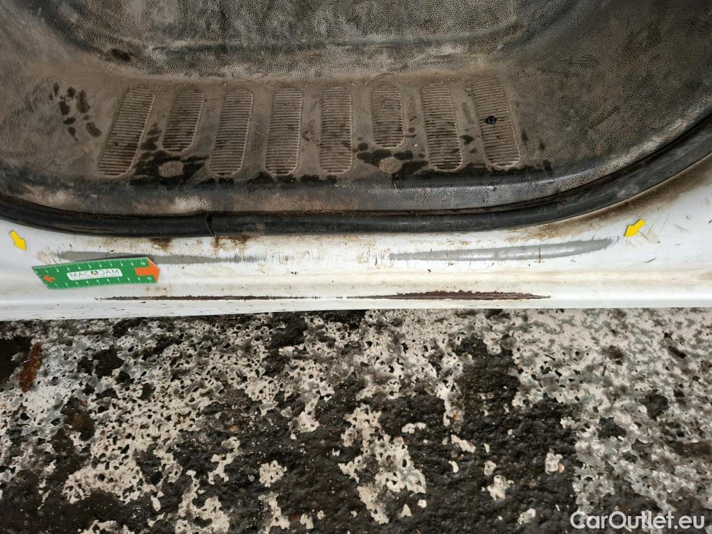  Renault  Master RENAULT  VU 4p Fourgon FG-CF TRAC 3500 L2H2 Energy dCi 125 #27