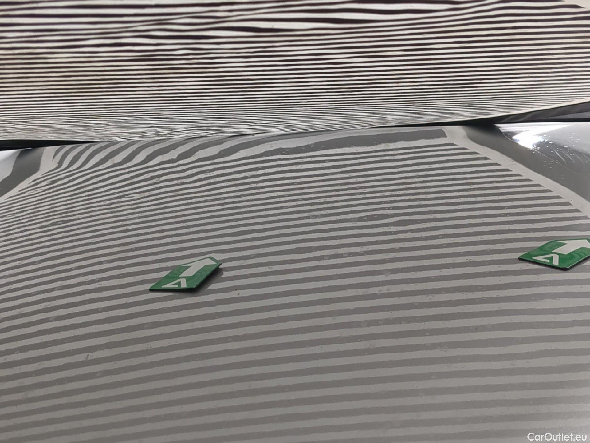  Mercedes  Vito MERCEDES-BENZ  Compact / 2020 / 4P / Fourgon tôlé 114 CDI Compact Pro traction #16