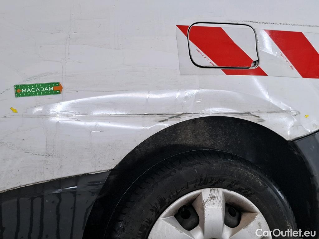  Renault  Kangoo  Express Maxi Extra (Série Spéciale) 1.5 dCi 90CV BVM5 E6 #4