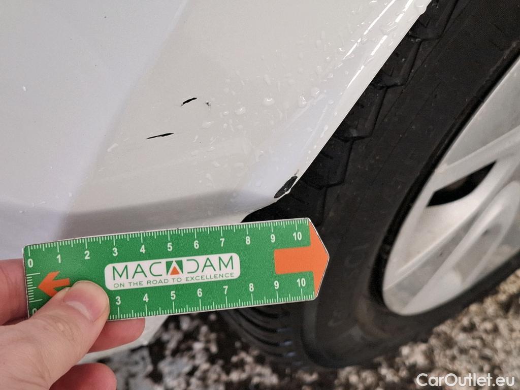  Renault  Clio  IV Air 1.5 dCi 75CV BVM5 E6 #24