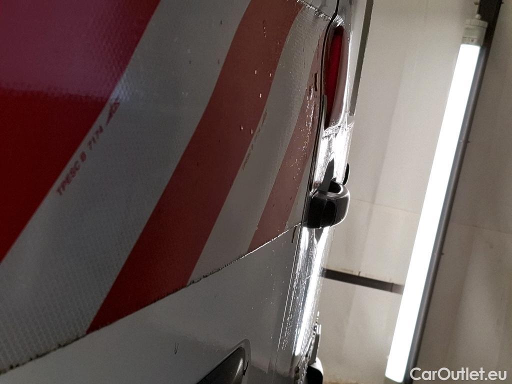  Renault  Master RENAULT  VU 4p Fourgon FG-CF TRAC 3500 L2H2 Energy dCi 125 #11