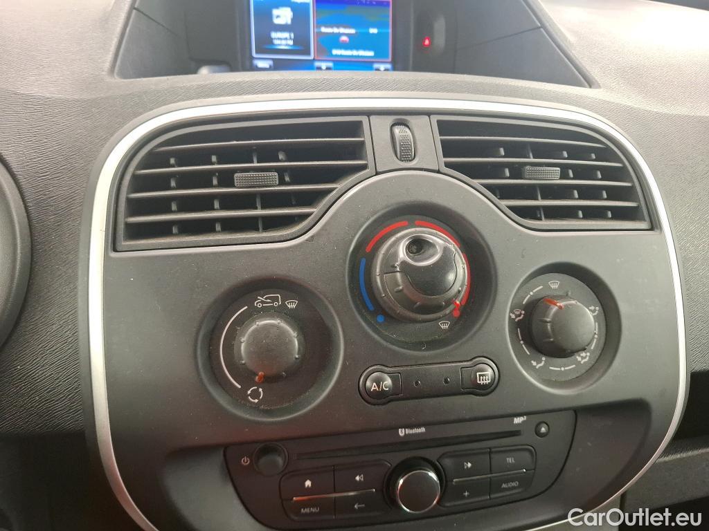  Renault  Kangoo  Express Extra (Série Spéciale) 1.5 dCi 75CV BVM5 E6 #32