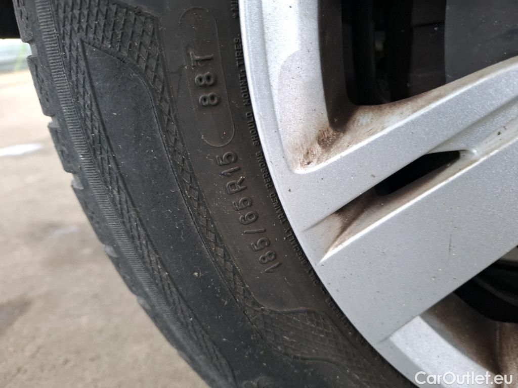  Peugeot  208  Affaire Premium Pack 1.5 HDi 100CV BVM5 E6dT #16