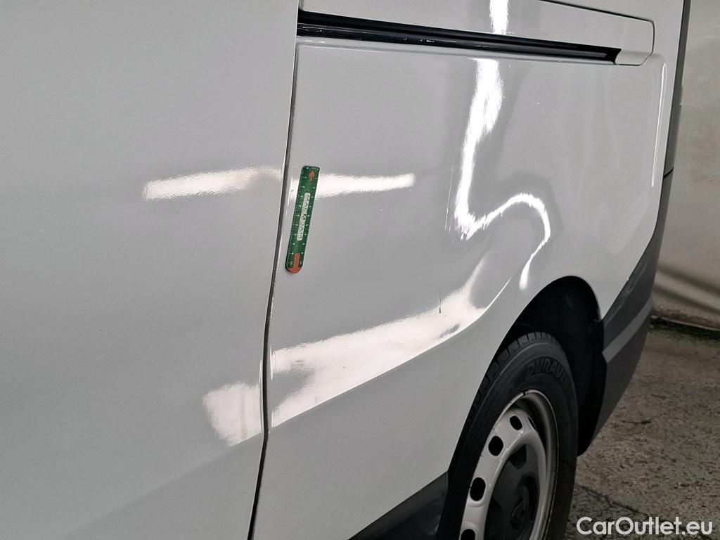  Renault  Trafic  Fourgon L2H1 3T Grand Confort 2.0 dCi 130CV BVM6 E6d #7