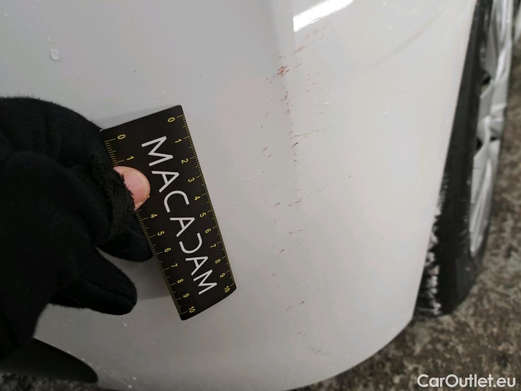  Peugeot  208  Premium 1.5 HDi 100CV BVM6 E6d #50