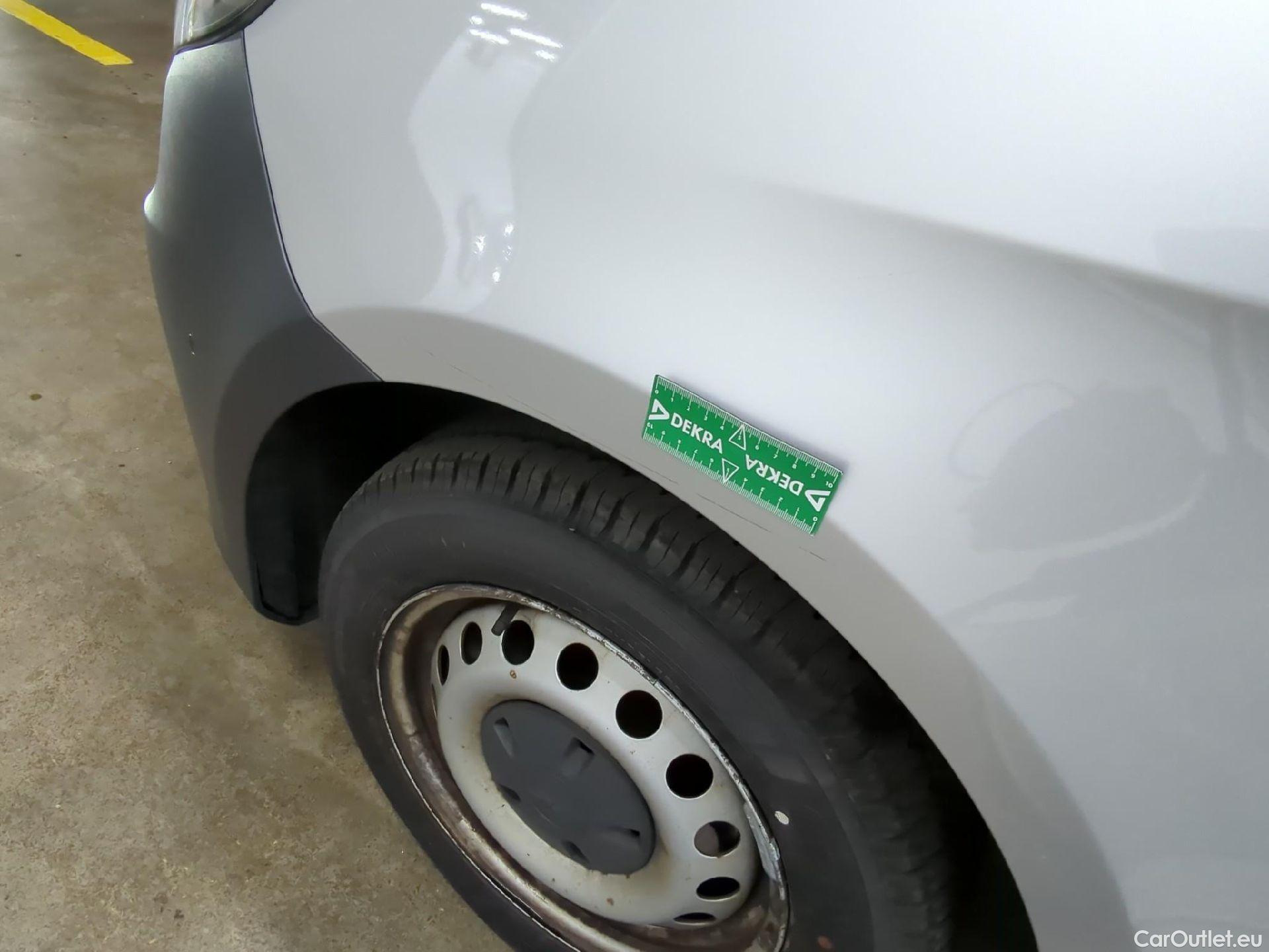  Mercedes  Vito MERCEDES-BENZ  Compact / 2020 / 4P / Fourgon tôlé 114 CDI Compact Pro traction #22