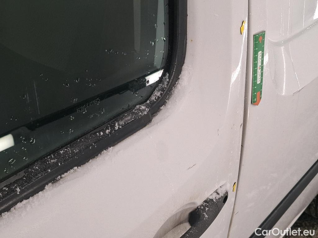  Renault  Kangoo  Express Extra (Série Spéciale) 1.5 dCi 75CV BVM5 E6 #21