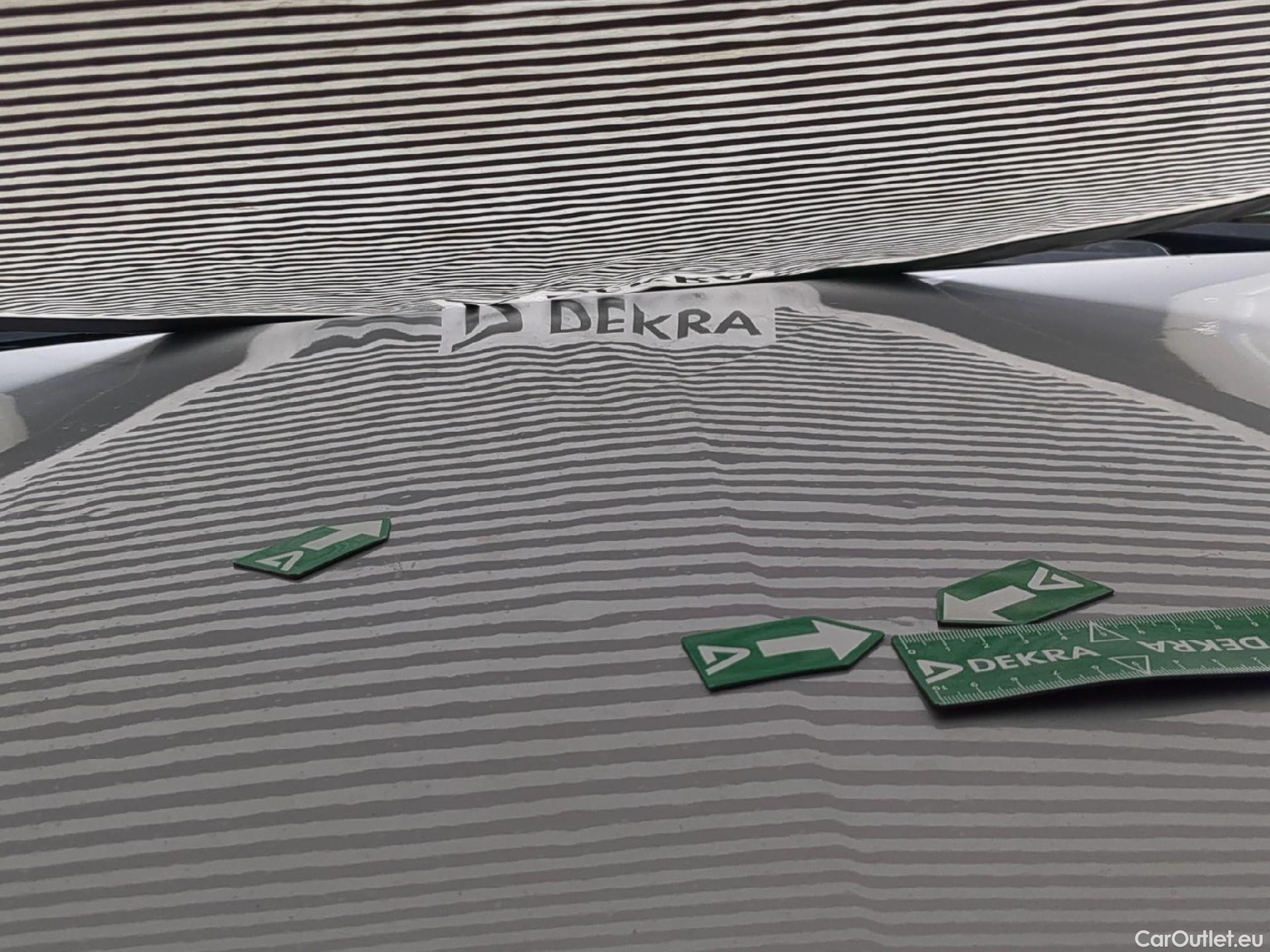  Mercedes  Vito MERCEDES-BENZ  Compact / 2020 / 4P / Fourgon tôlé 114 CDI Compact Pro traction #15