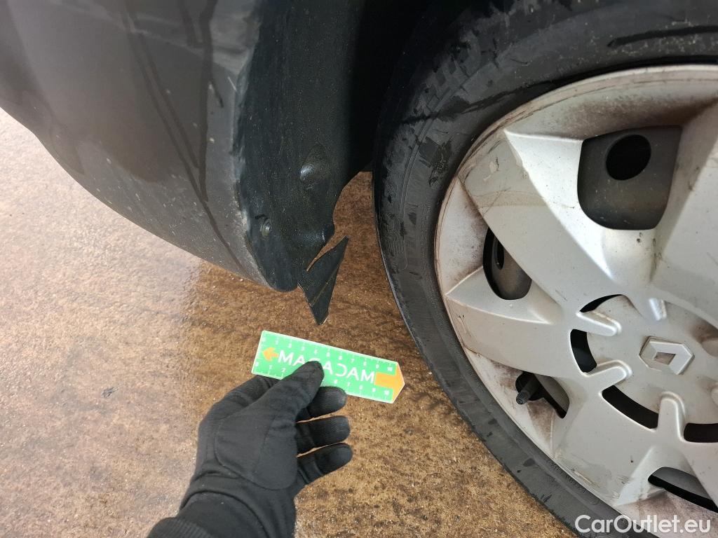  Renault  Kangoo  Express Maxi Extra (Série Spéciale) 1.5 dCi 90CV BVM5 E6 #28