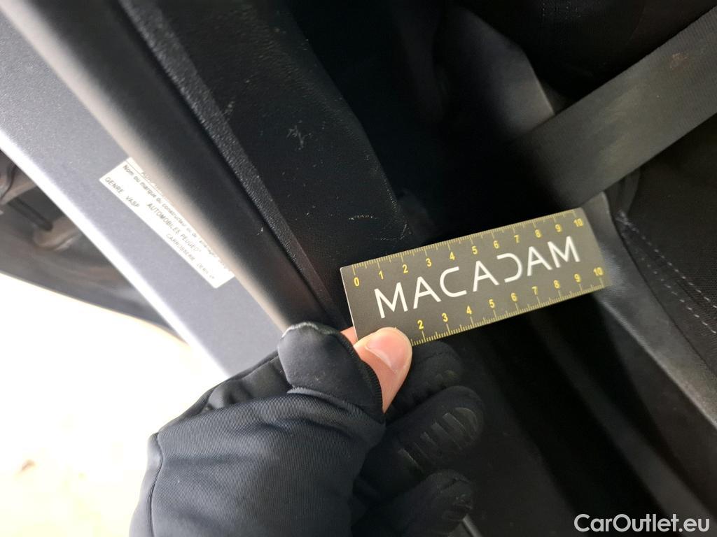  Peugeot  208  Affaire Premium Pack 1.5 HDi 100CV BVM5 E6dT #26