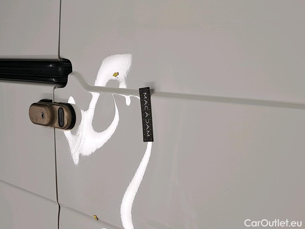  Renault  Master  III Fourgon L2H2 3 3 Grand Confort dCi 135CV BVM6 E6dT #4