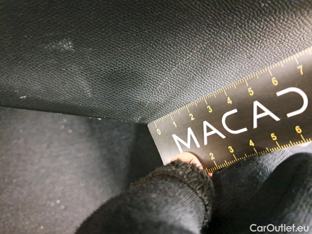  Peugeot  208  Premium 1.5 HDi 100CV BVM6 E6d #38