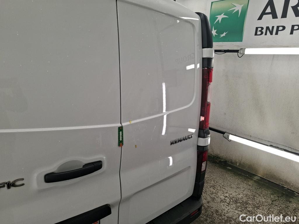  Renault  Trafic  Fourgon L2H1 3T Grand Confort 2.0 dCi 130CV BVM6 E6d #18