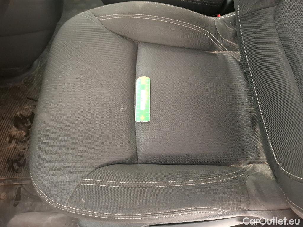  Renault  Trafic  Fourgon L2H1 3T Grand Confort 2.0 dCi 130CV BVM6 E6d #30