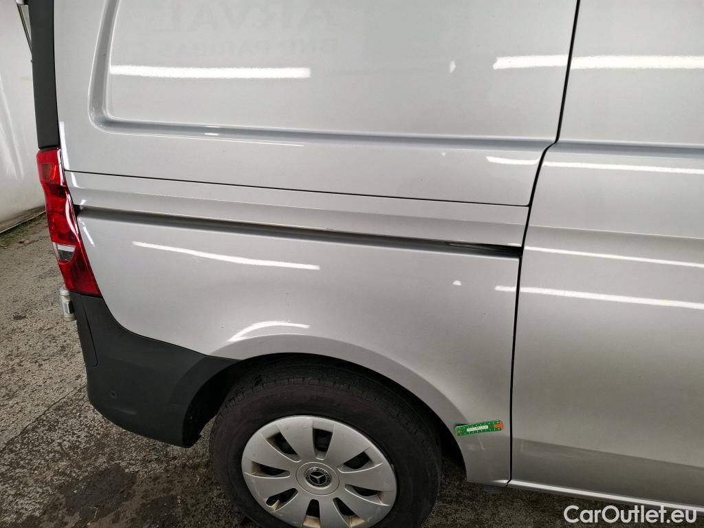  Mercedes  Vito MERCEDES-BENZ  Compact / 2020 / 4P / Fourgon tôlé 114 CDI Compact Select traction #1
