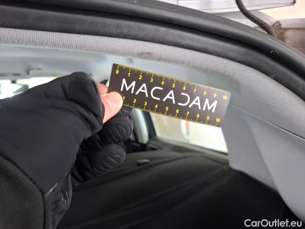  Peugeot  208  Affaire Premium Pack 1.5 HDi 100CV BVM5 E6dT #34