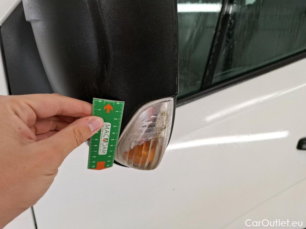  Renault  Master RENAULT  VU 4p Fourgon FG-CF TRAC 3500 L2H2 Energy dCi 125 #30