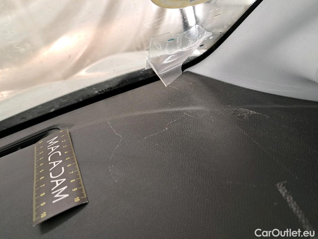  Peugeot  208  Premium 1.5 HDi 100CV BVM6 E6d #10