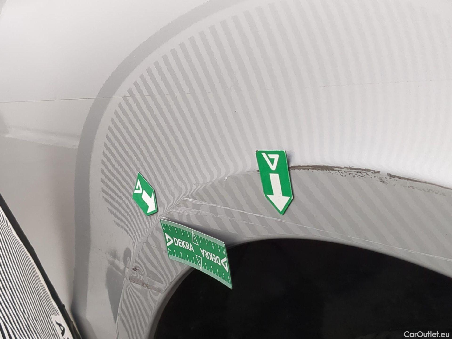  Mercedes  Vito MERCEDES-BENZ  Compact / 2020 / 4P / Fourgon tôlé 114 CDI Compact Pro traction #27