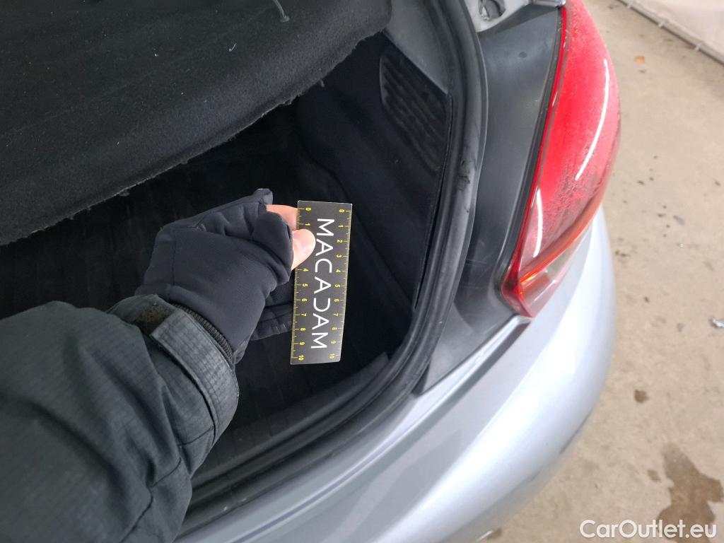  Peugeot  208  Affaire Premium Pack 1.5 HDi 100CV BVM5 E6dT #61