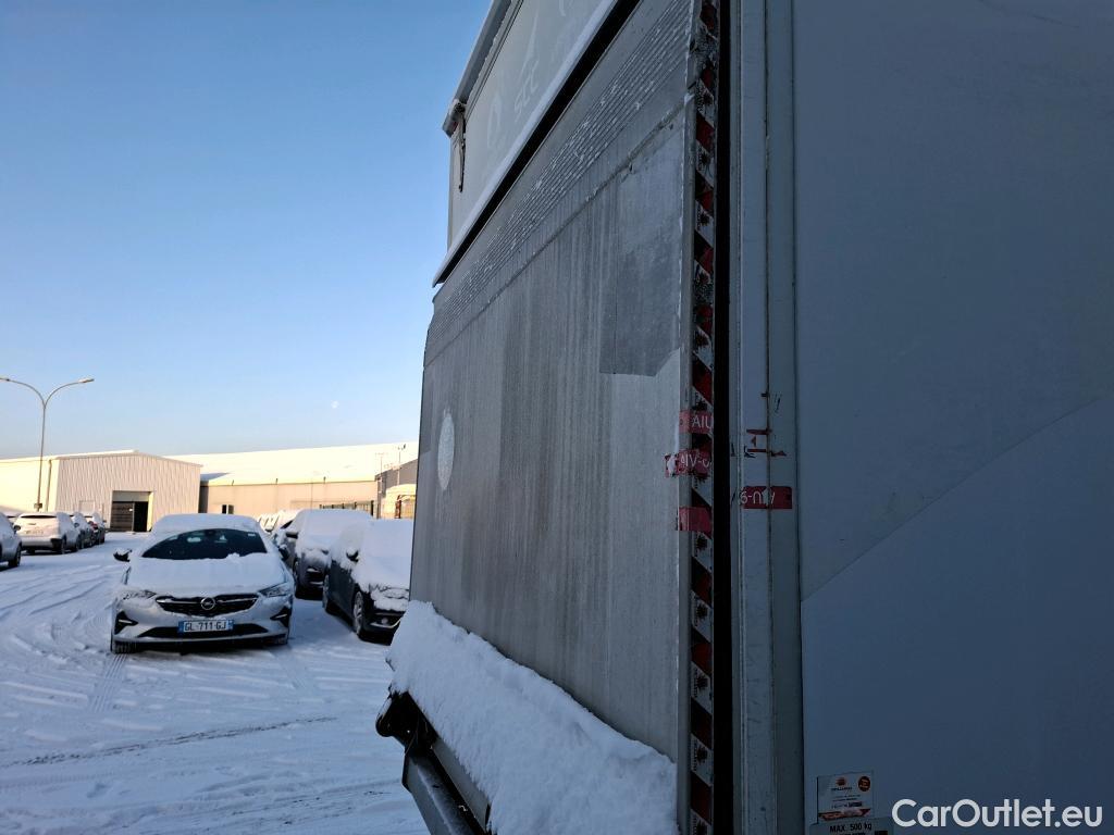  Renault  Master RENAULT  / 2019 / 3P / Fourgon recarrossé GV 20m3 Pr R3500 dCi 130 #17