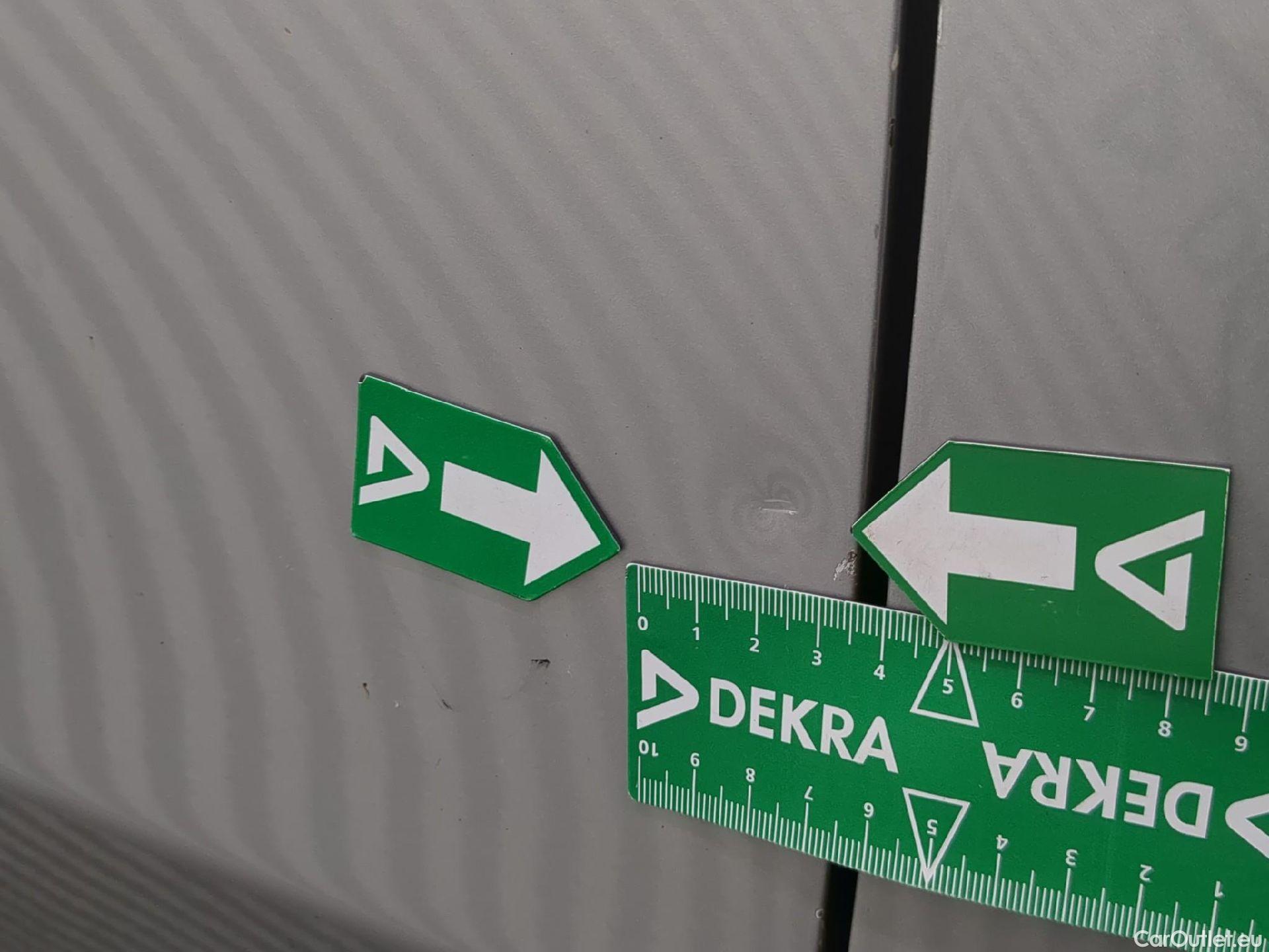  Mercedes  Vito MERCEDES-BENZ  Compact / 2020 / 4P / Fourgon tôlé 114 CDI Compact Pro traction #8