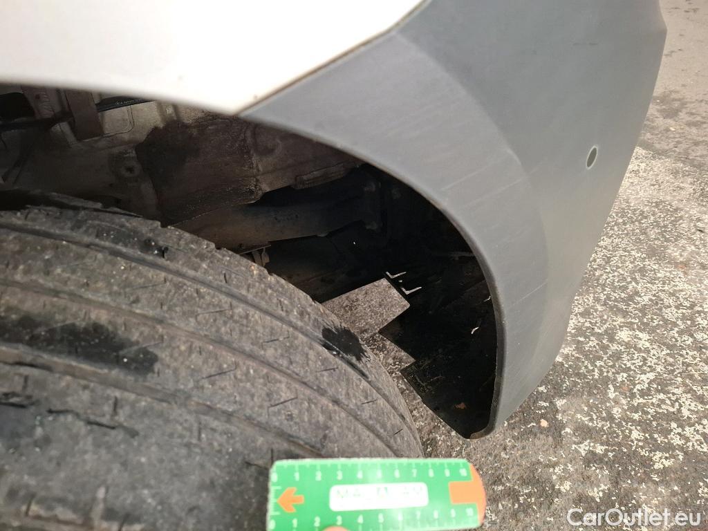  Mercedes  Vito MERCEDES-BENZ  Compact / 2020 / 4P / Fourgon tôlé 114 CDI Compact Select traction #7