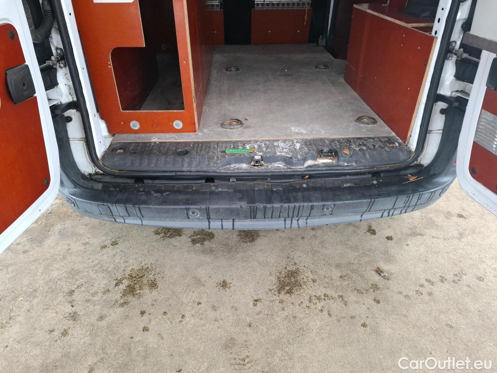  Renault  Kangoo  Express Maxi Extra (Série Spéciale) 1.5 dCi 90CV BVM5 E6 #21