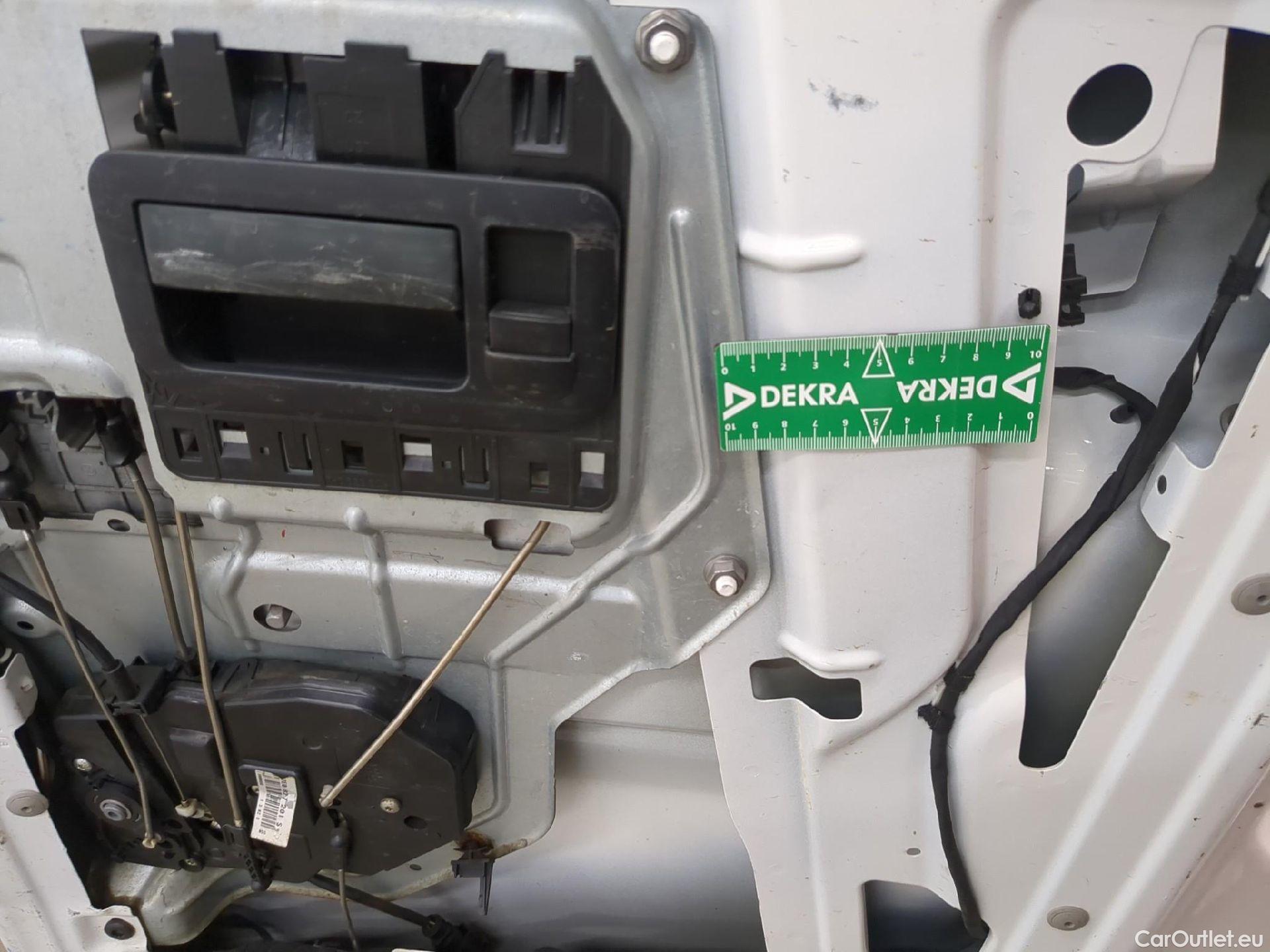  Volkswagen  Transporter T6  Fourgon -Mittelhochdach 4Motion 2.0 TDI 150CV BVM6 E6 #3