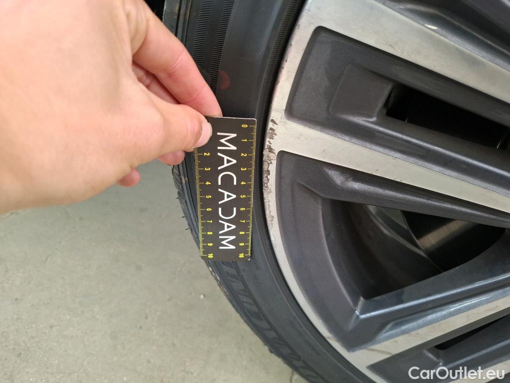  Bmw  Serie 1 BMW Série 1 / 2019 / 5P / Berline 116i DKG7 Business Design #21