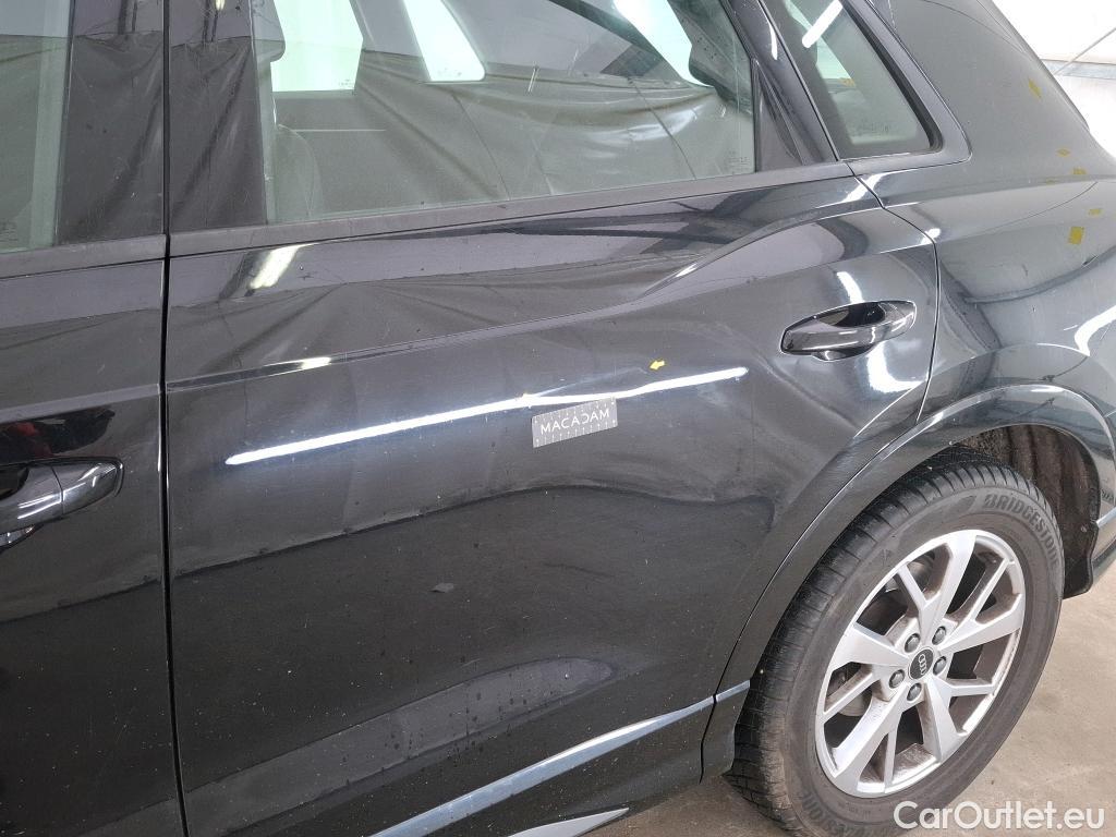  Audi  Q3 AUDI  / 2018 / 5P / SUV 35 TFSI 150 MHEV S TRONIC S LINE #9